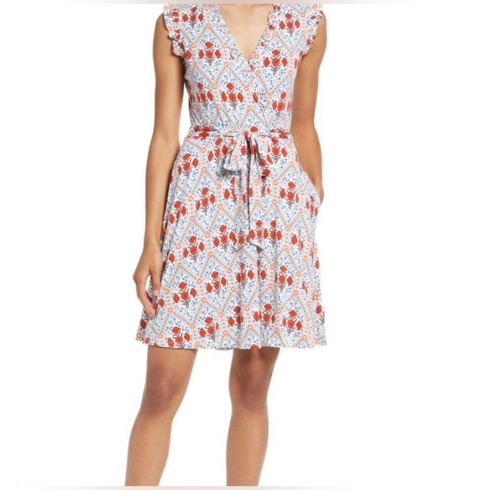 Boden Dress Ruffle Floral Tie Waist V Neck Red White Blue 4